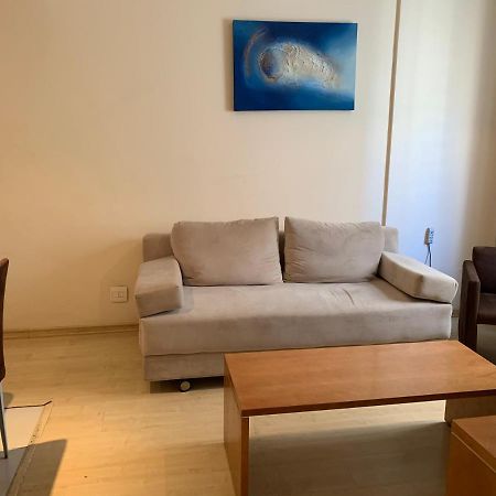 Residencial Com Servicos 45 Metros Decorado Com Sala, Suite E Cozinha Na Quadra Da Praia De Copacabana Rio de Janeiro Zewnętrze zdjęcie