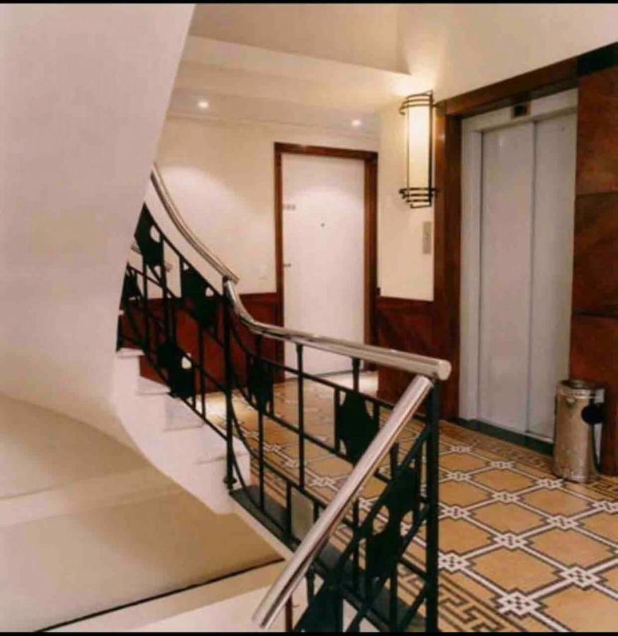 Residencial Com Servicos 45 Metros Decorado Com Sala, Suite E Cozinha Na Quadra Da Praia De Copacabana Rio de Janeiro Zewnętrze zdjęcie